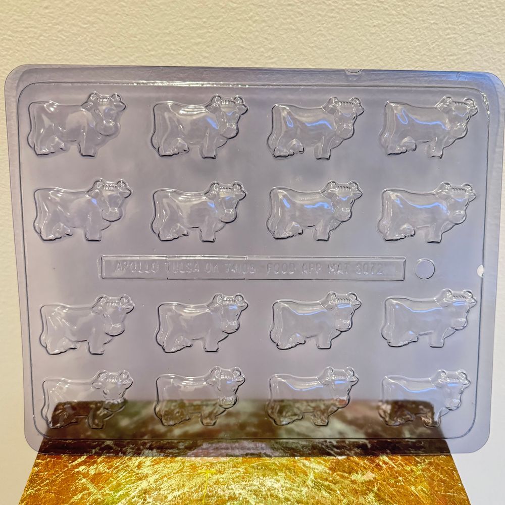 Lot of 9 Vintage Candy Mold Christmas Easter Precious Memories Valentine Holiday - Picture 9 of 12
